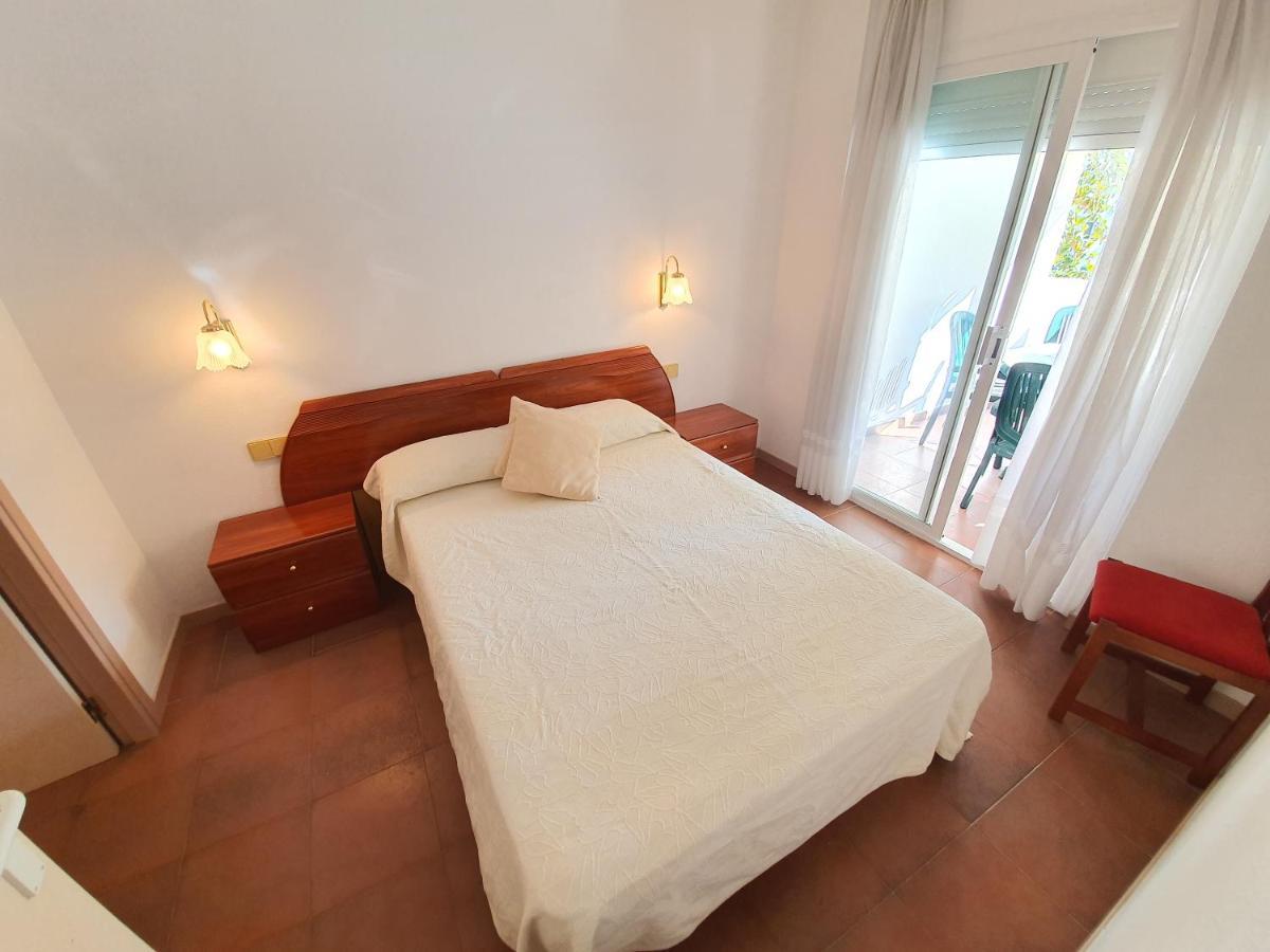 Apartamento Royal Marine Deluxe Roses Exterior foto